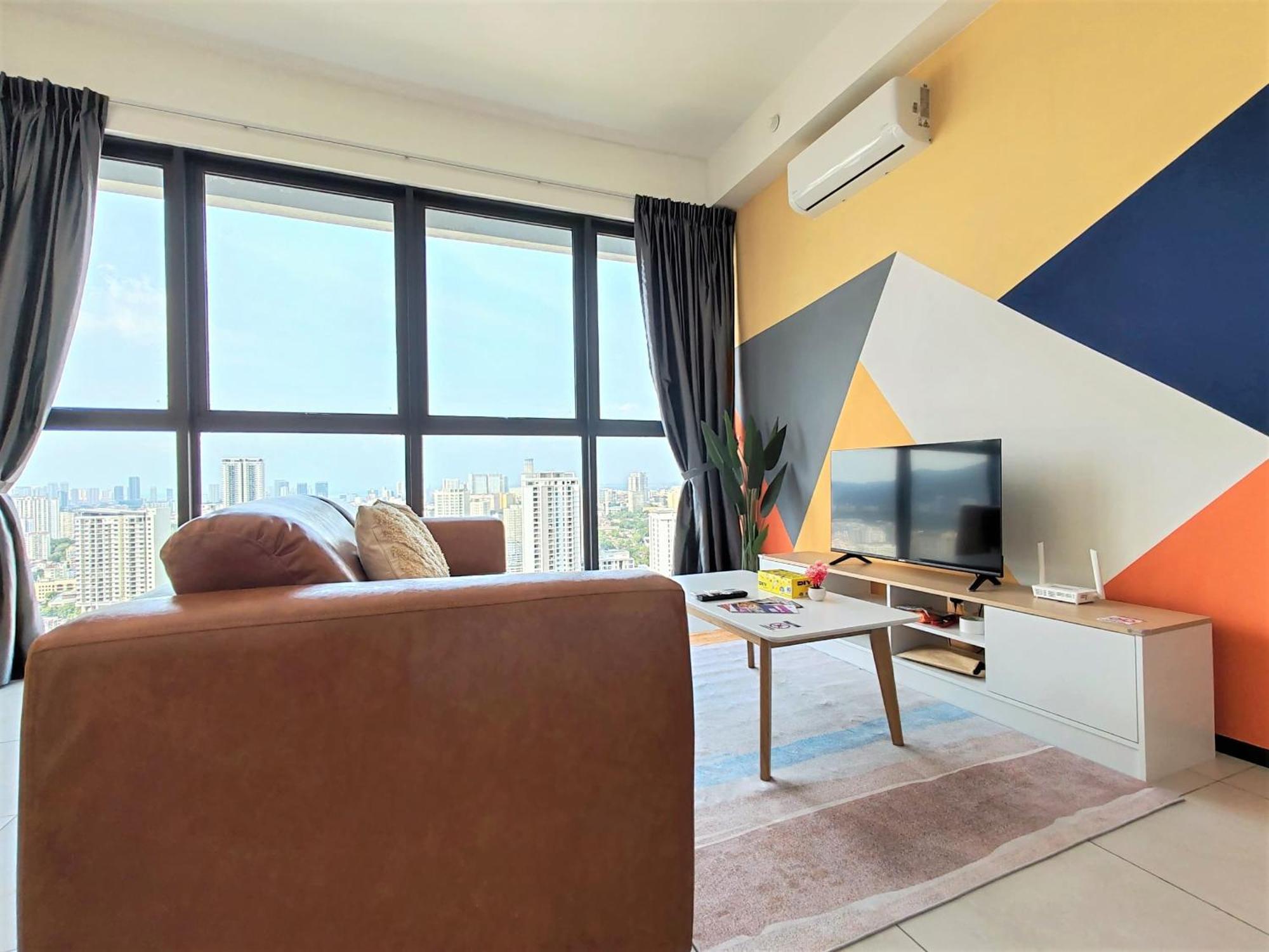 Urban Simplicity Suite, 5 Pax, 2 Car Parks At Urban Georgetown By Superstay Jelutong