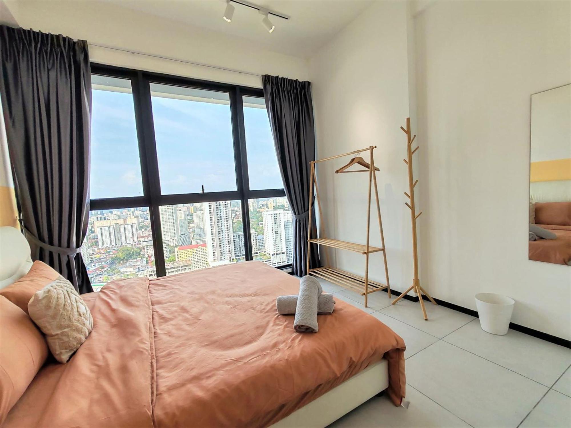 Urban Simplicity Suite, 5 Pax, 2 Car Parks At Urban Georgetown By Superstay Apartment Jelutong